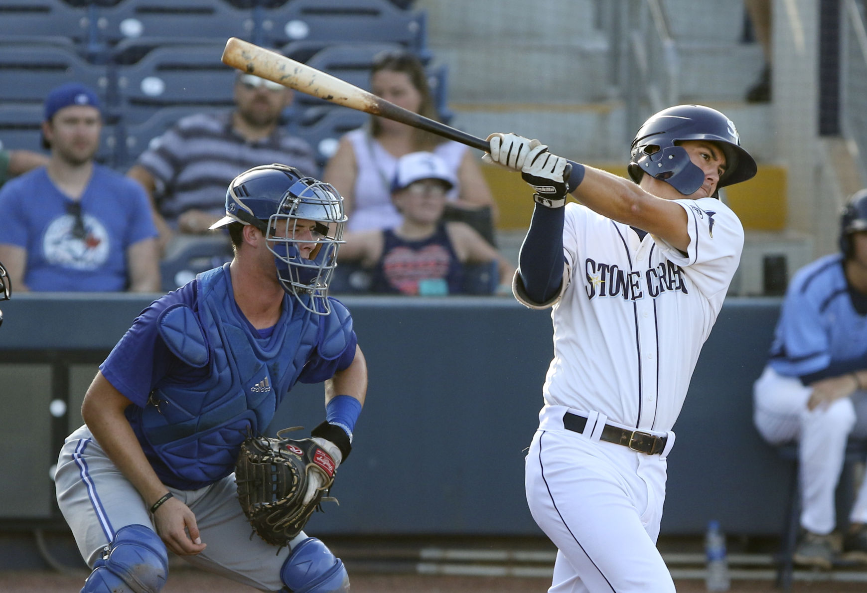 Charlotte Stone Crabs Gray
